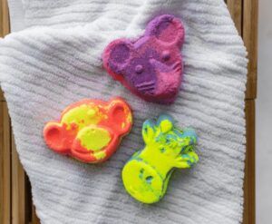 Critters bath bombs (made by Sugar & Salt Handmade, on TheLocalDealz.com)