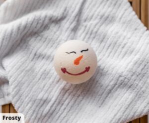 Frosty - Bath Bomb (made by Sugar & Salt Handmade, on TheLocalDealz.com)